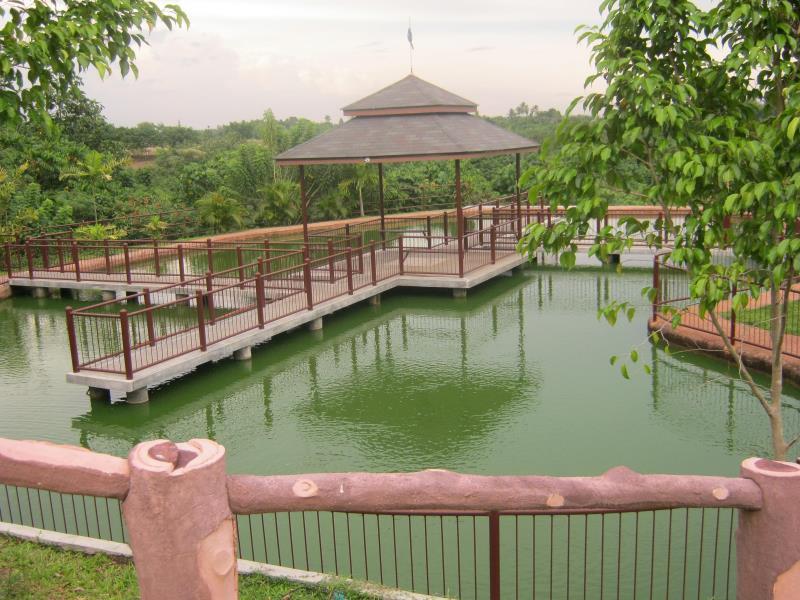 D'Leonor Inland Resort & Adventure Park Davao Bagian luar foto